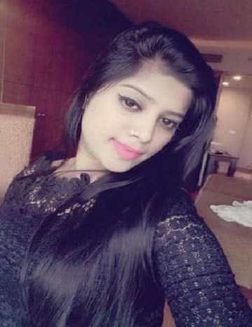 hot young aunties